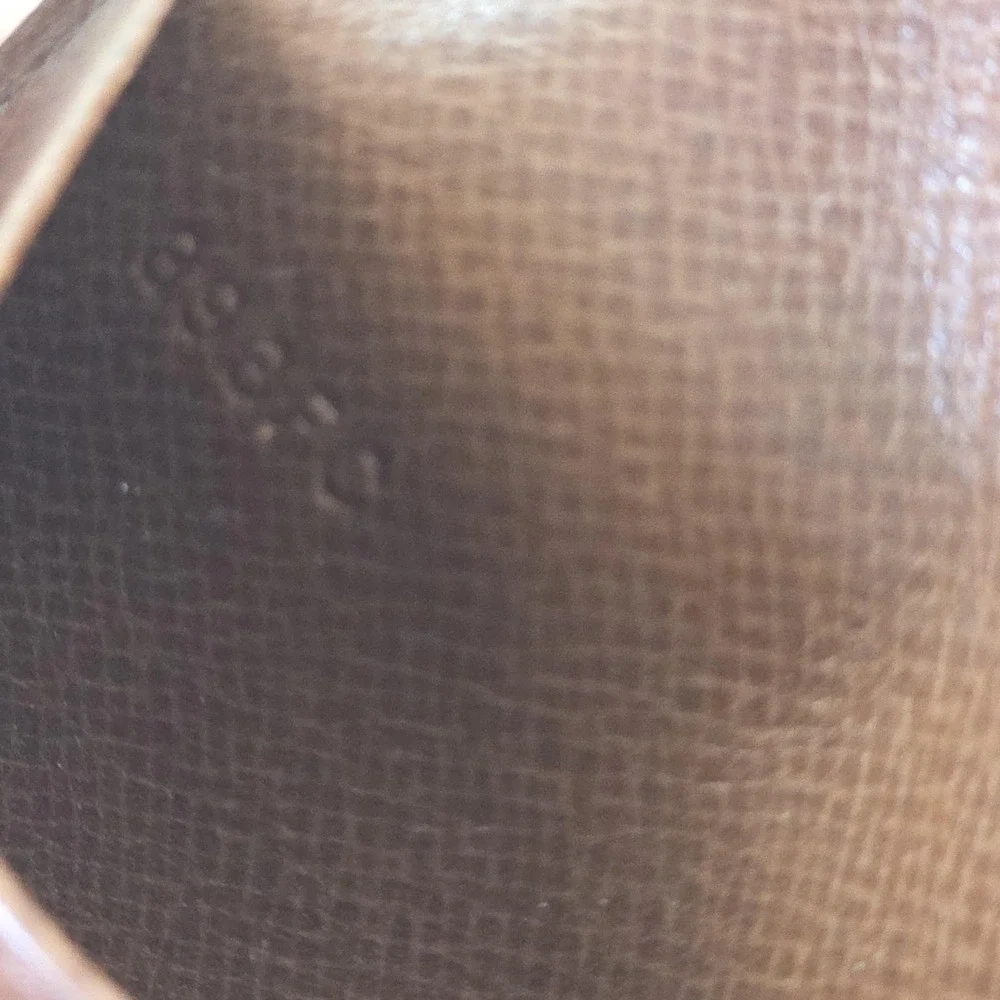 Louis Vuitton pre owned